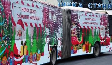 Mališani iz Novog Sada besplatno se voze okićenim autobusom