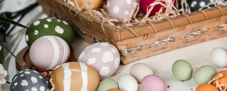 Farbanje jaja sa decom